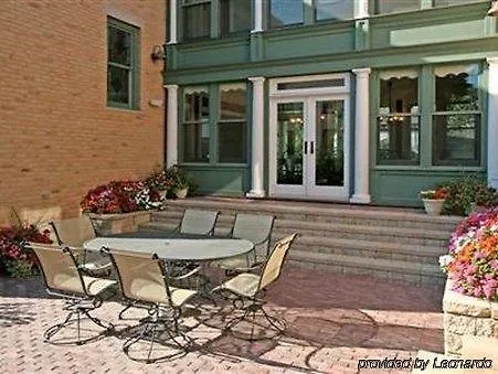 House Отель типа "постель и завтрак" 4*