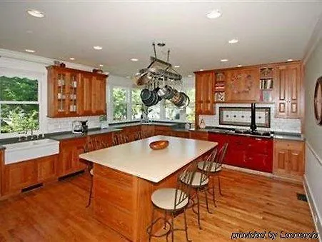 House Barrington