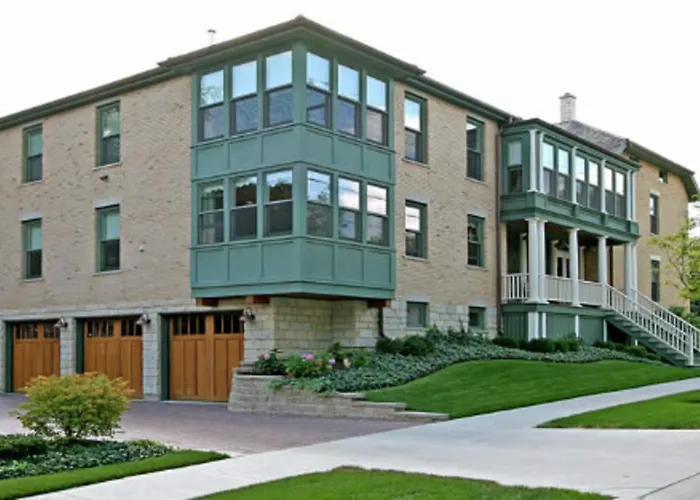 Отель типа "постель и завтрак" House Barrington